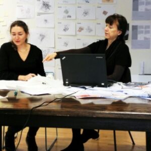 Svår balans mellan säkerhet och öppenhet