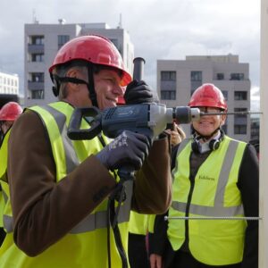 Går samman i trähusprojekt