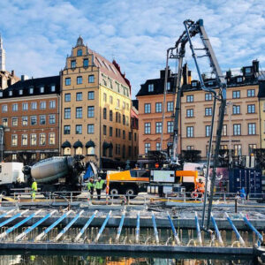 Världens första eldrivna betongpump