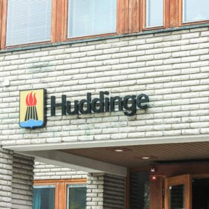 Kommun stäms på 156 miljoner