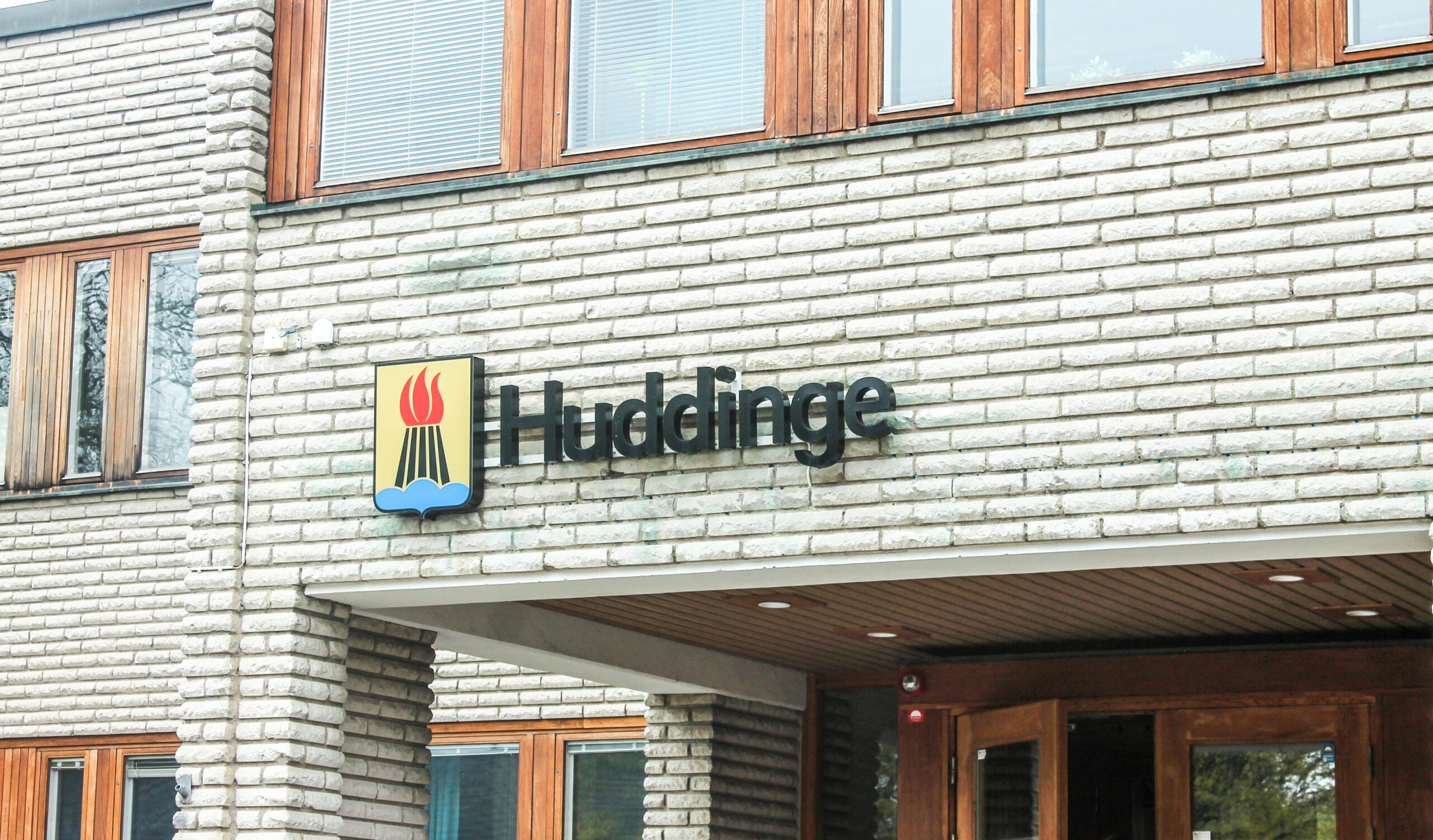 Kommun stäms på 156 miljoner