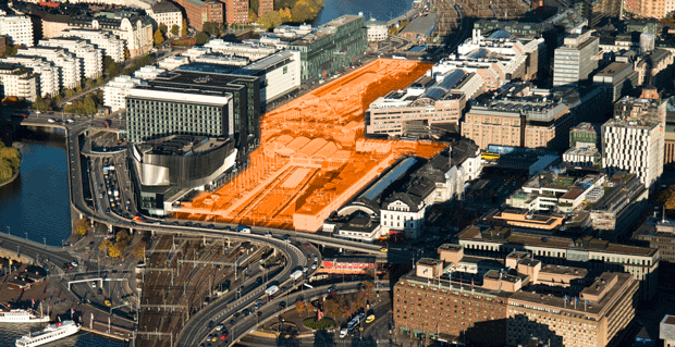 Station ovanpå spåren