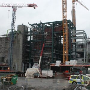 Delar av arbetet i gång igen