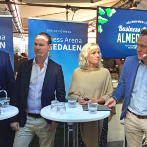 ”Jag tror att läget på bostadsmarknaden gynnar oss.”