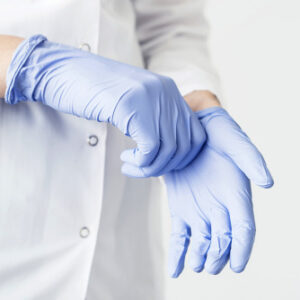 Får tjänstledigt för att arbeta inom vården