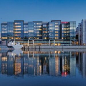 Skanska säljer kontorsfastighet i Hammarby Sjöstad