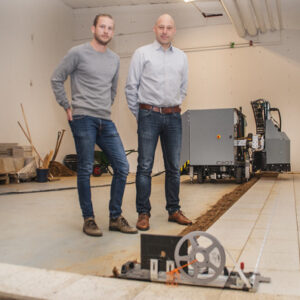 Ersätter slitsamt arbete