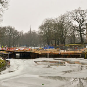 Häver kontrakt med entreprenör