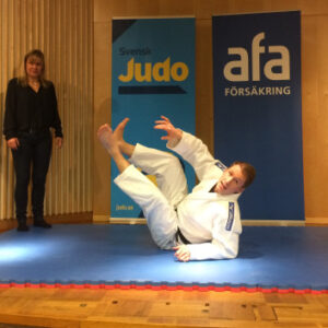 Judoträning ska förebygga fallolyckor på arbetet