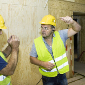 Tungviktare på golv