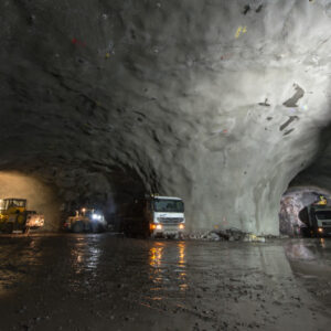 Orderregistrerar tunnelkontrakt värt 1,2 miljarder