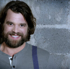 Nya Arga Snickaren är glad