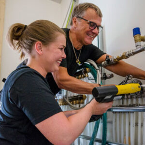 Dubbelt i topp för Bravida