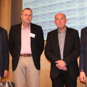 ”Vill ha Skatteverket på fältet”