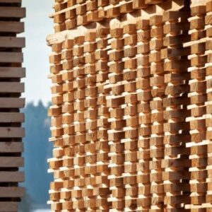 Priset på trävaror har peakat