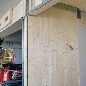 Flera förklaringar till att träpriset ökar lavinartat