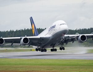 Arlandas miljötillstånd prövas igen