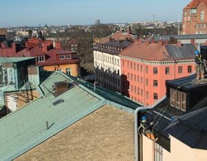 Jobb uppåt väggarna