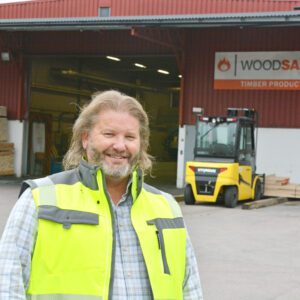 Bygger Västmanlands största takmonterade solcellsanläggning