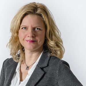 Tio år och 180 nummer – men samma rubriker!