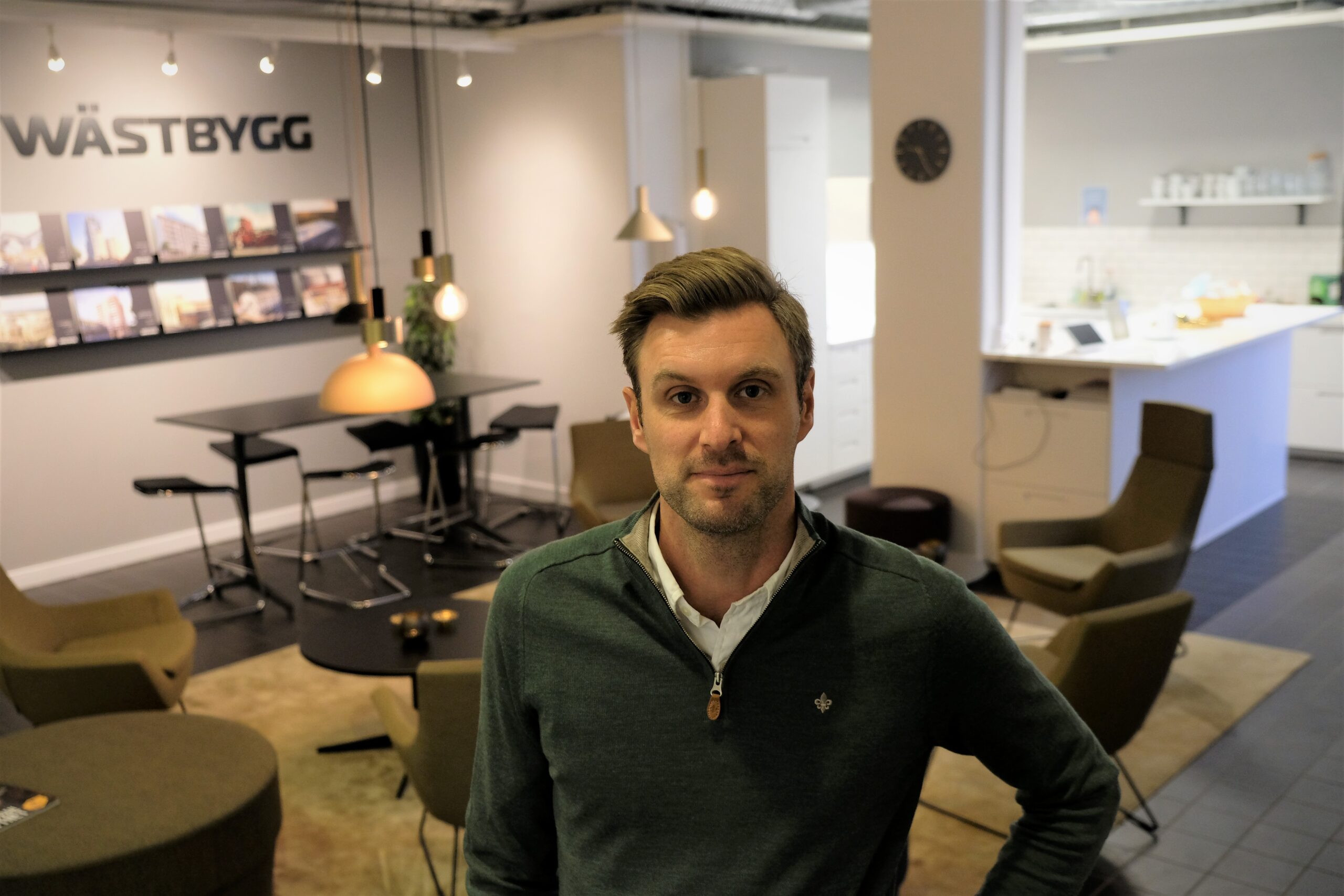 Bygg-vd tvärvänder – blir kvar på posten