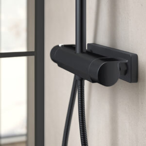 Mattsvarta produkter för badrummet