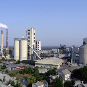 Cementa: ”Behöver justera priserna”