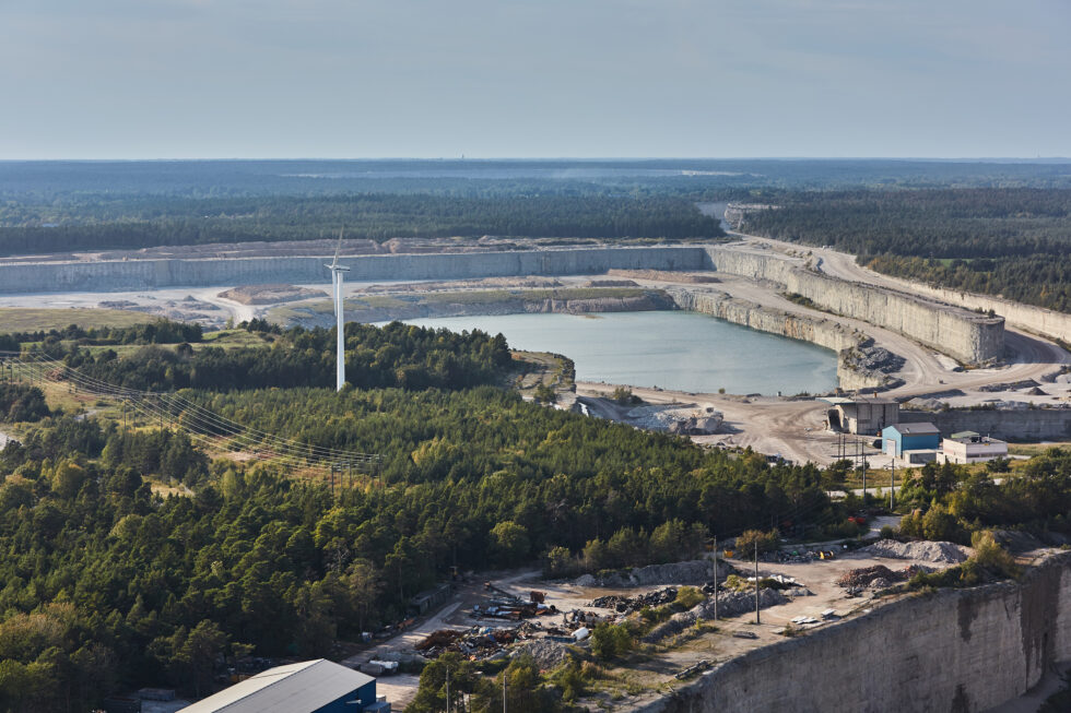 En ny rapport visar möjligheterna för en alternativ cementförsörjning om Cementas verksamhet i Slite tvingas upphöra.