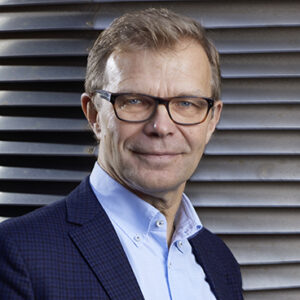 Upplever otillåten konkurrens inom solceller och laddstolpar