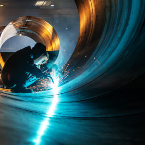 Stort behov av plåtslagare och ventilationsmontörer