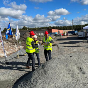 Ned för bostäder, upp för offentligt byggande