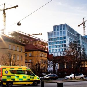 Offentliga byggnader drar upp byggstarterna