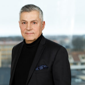 Bjerking inleder nationell expansion