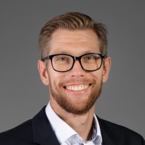 Svenskt Byggmontage växer med solen