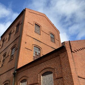 Gamla spritfabriken omvandlas till bostäder och kontor