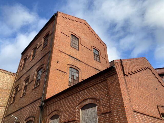 Gamla spritfabriken omvandlas till bostäder och kontor