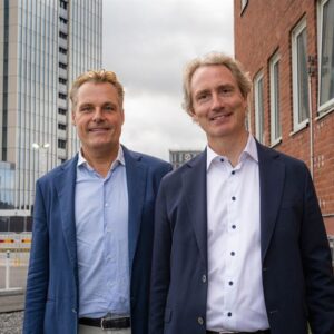 Nu flyttar de första in i Karlatornet