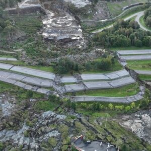 De får bygga upp E6:an i Stenungsund
