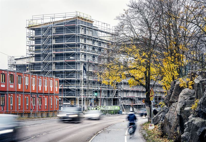 Serneke omorganiserar och 80 tjänster berörs. Fotograf: Felix Gerlach