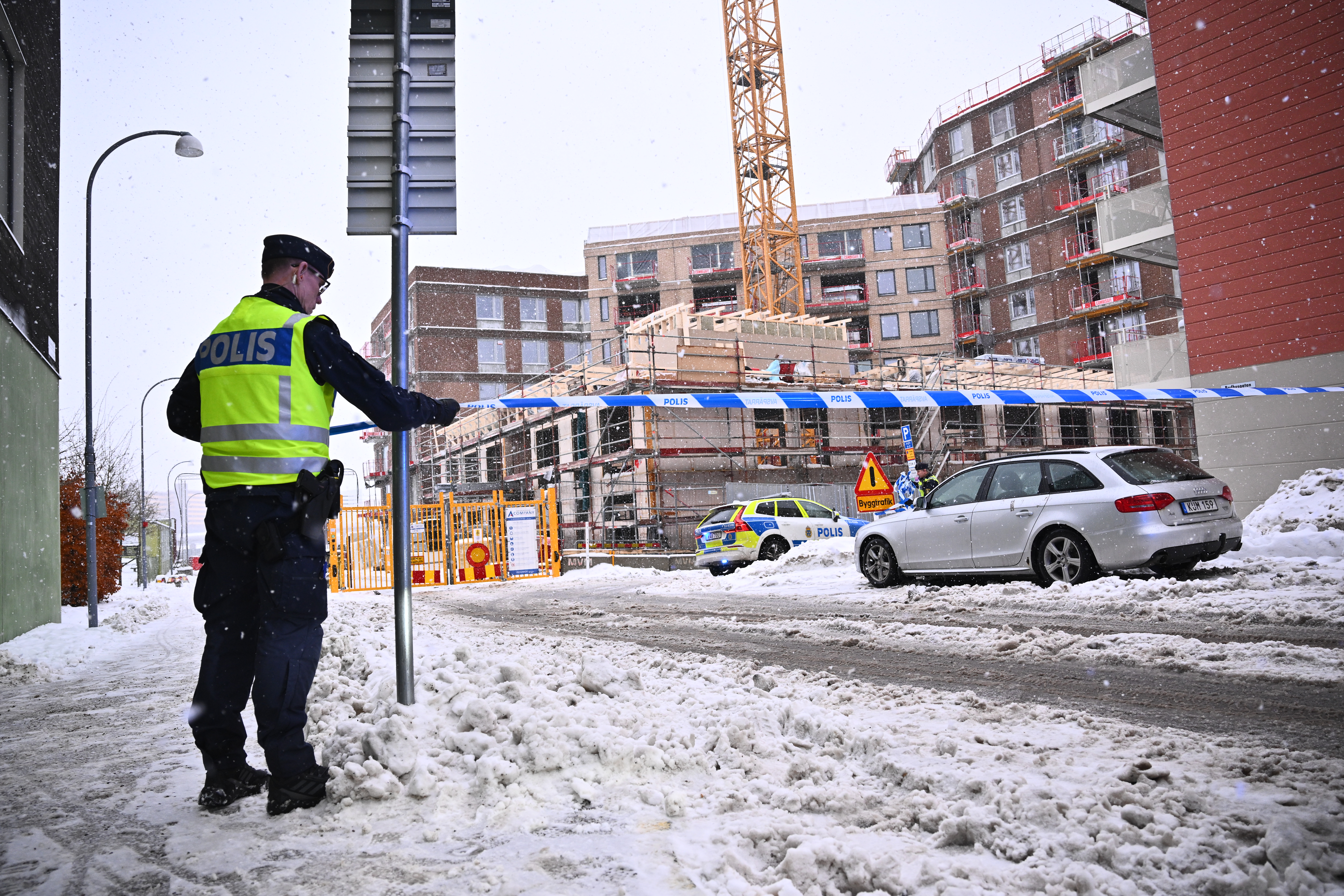 Allvarlig hissolycka  på bygge  – oklart om skadeläget