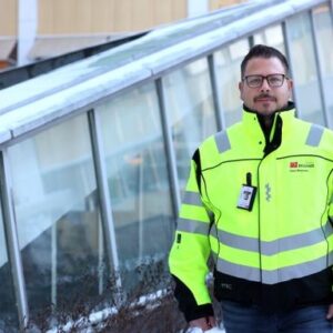 Han efterträder Hagelin som avtalssekreterare