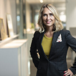 Hon blir tillförordnad vd för Projektengagemang