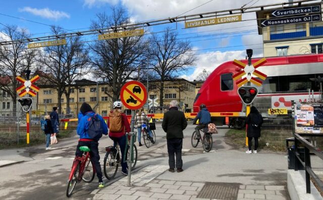 Klart vem som bygger plankorsningar i Uppsala
