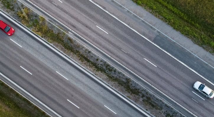 Peab får uppdraget att bygga om vägen mellan Götene och Mariestad. Foto: Trafikverket