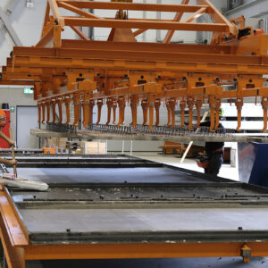 Betongelement på löpande band