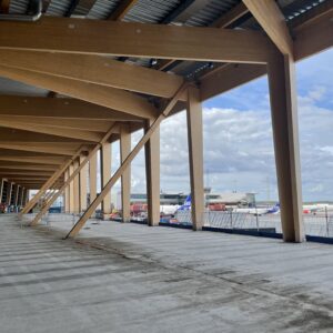 Bygge mitt i flygtrafiken på Arlanda