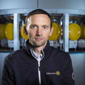 Ultralätta solcellstak kan leda den gröna omställningen