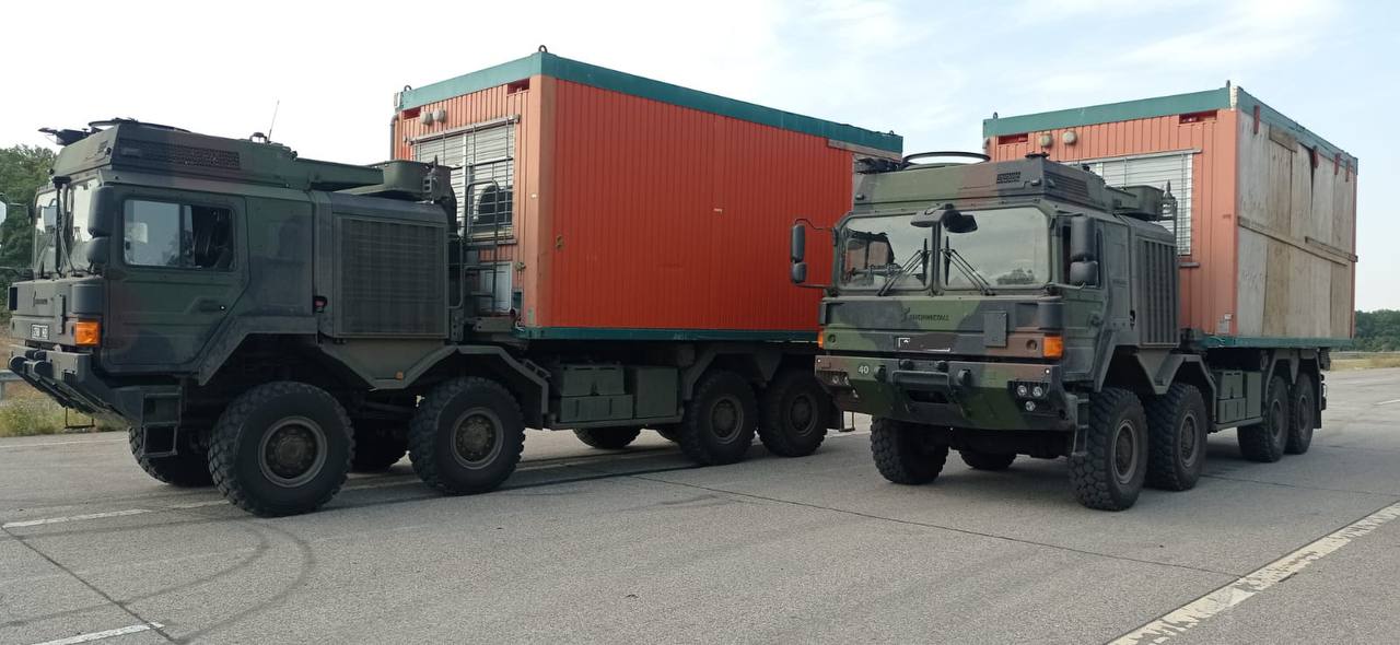 Byggbodar blir fältsjukhus vid fronten i Ukraina