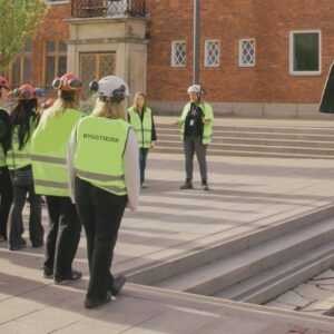 Byggsandra vill locka fler tjejer till byggsektorn