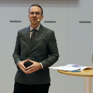 ”Mer infrastruktur för pengarna”